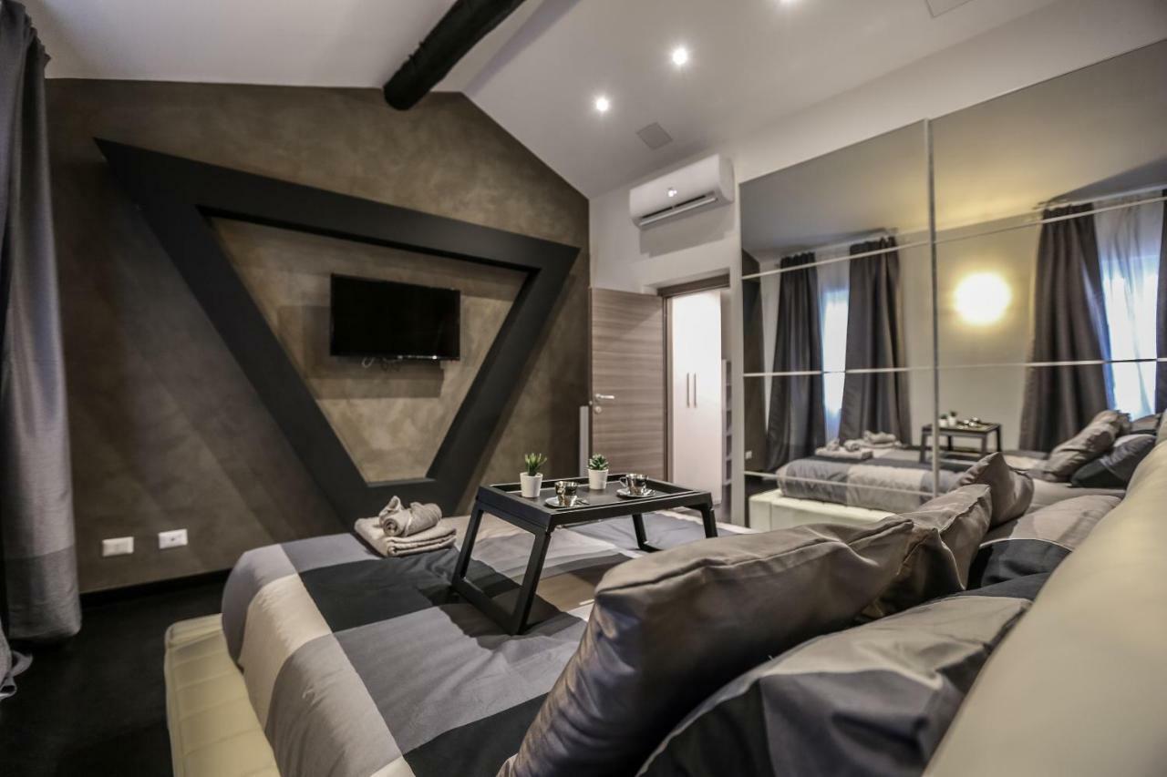 Stylish Apartment Near Duomo 밀라노 외부 사진